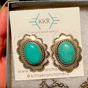 💚Faux turquoise earrings 💚